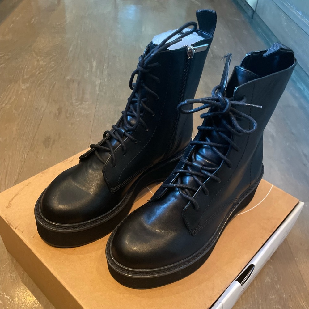 UO Gemma Utility Boot